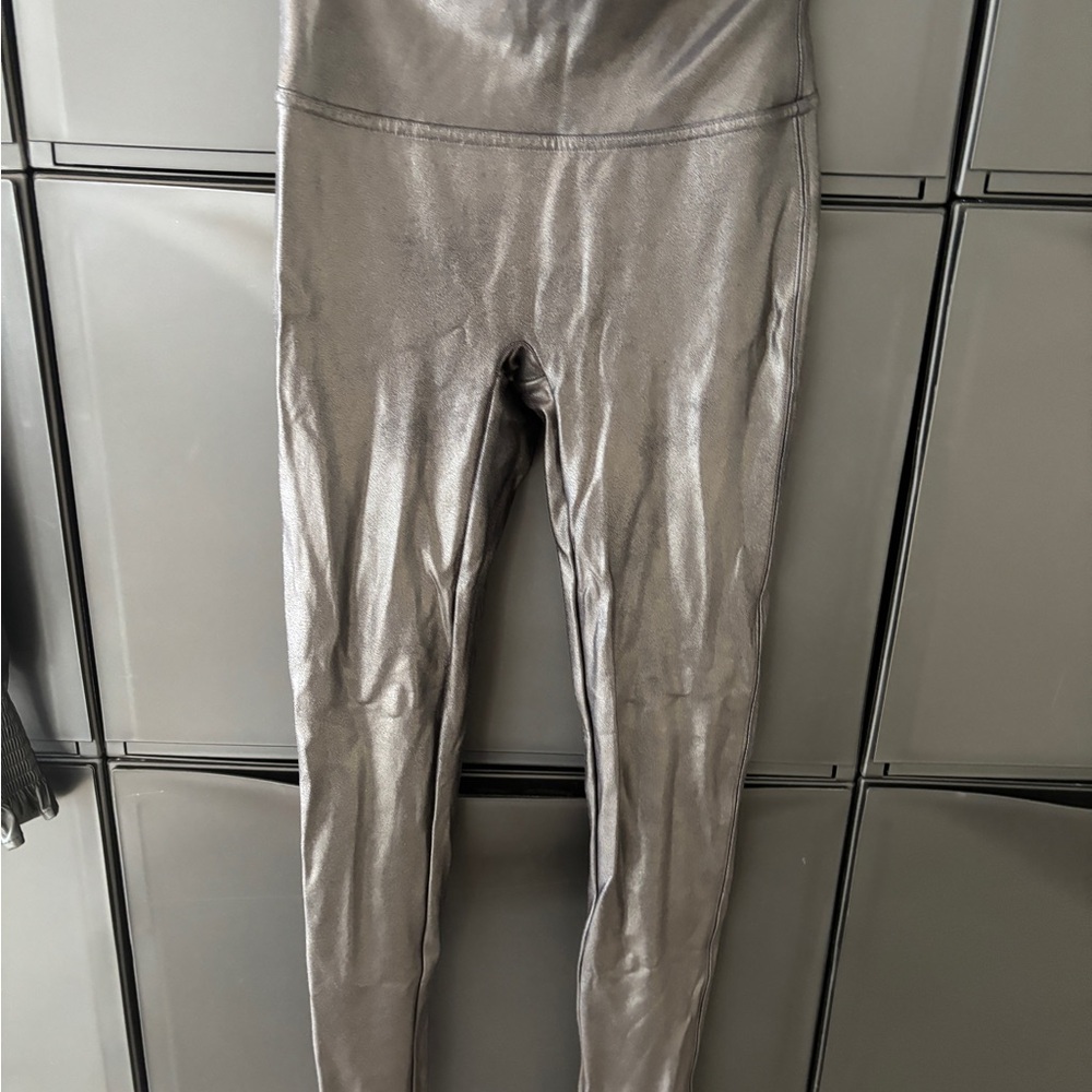 SPANX Black Gray Faux Leather Leggings